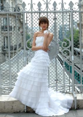 Поставка свадебных платьев из Китая