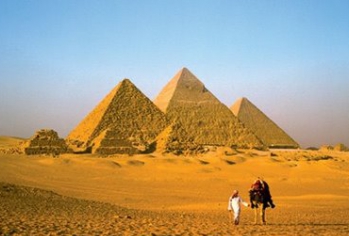 Грузовые подъемники: от Египетских пирамид до наших дней