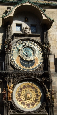 Самые изумительные башенные часы в городках мира
