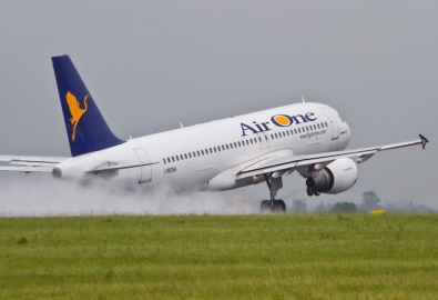 Итальянская компания Air One начнет летать в Киев