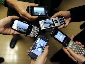 В Украине больше сероватых мобильников