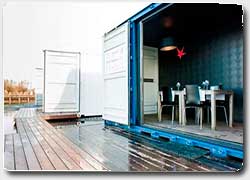 Мобильный отель из грузовых контейнеров