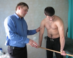 Заболевания - бой! Исцеление остеохондроза с помощью тренажера-массажера Довгуна-Сергийчука