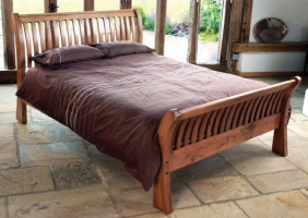 Древесные кровати в Луцке - мебель, которая никогда не подведет в ответственный момент