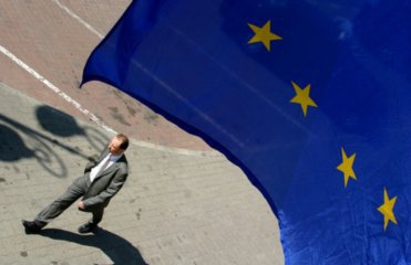 Европарламент согласен упростить визовый режим с Украиной