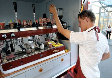 В Киеве могут пропасть кофейни на колесах