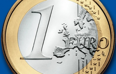 Евро подешевел на межбанке и в обменниках