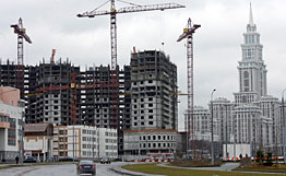 Москва строит жилища больше всех в стране