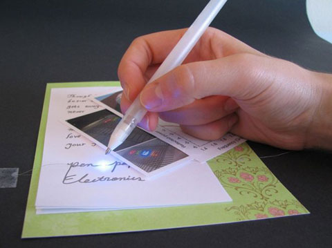 Шариковая ручка для сотворения токопроводящих рисунков