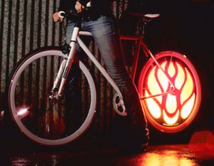 Анимированные гифы: новенькая подсветка для колес велосипедов