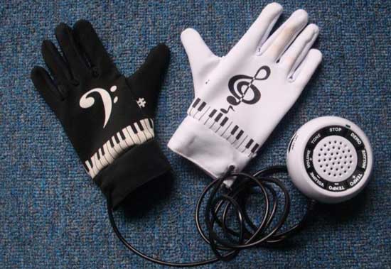 Музыкальные перчатки