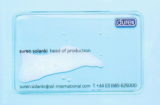 Необыкновенные визитки компании по производству презервативов