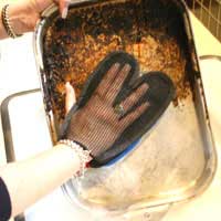 Функциональная перчатка для мытья посуды